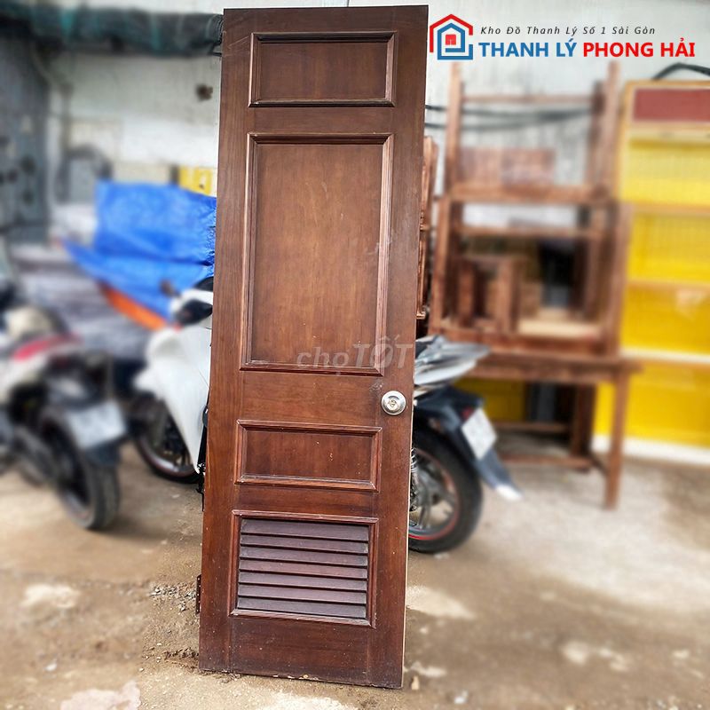 Cửa Gỗ Tự Nhiên Nâu 2m15x68cm. Mua bán Nội thất, đồ gia dụng khác tại Quận Phú Nhuận Tp Hồ Chí Minh được đăng bởi thanh lý phong hải  hình 1