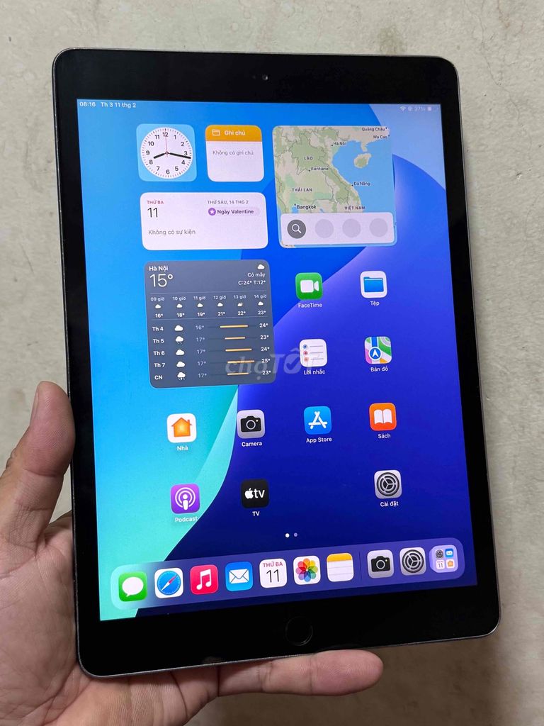 ipad Gen 7 32g bản wifi (giá 2500k)