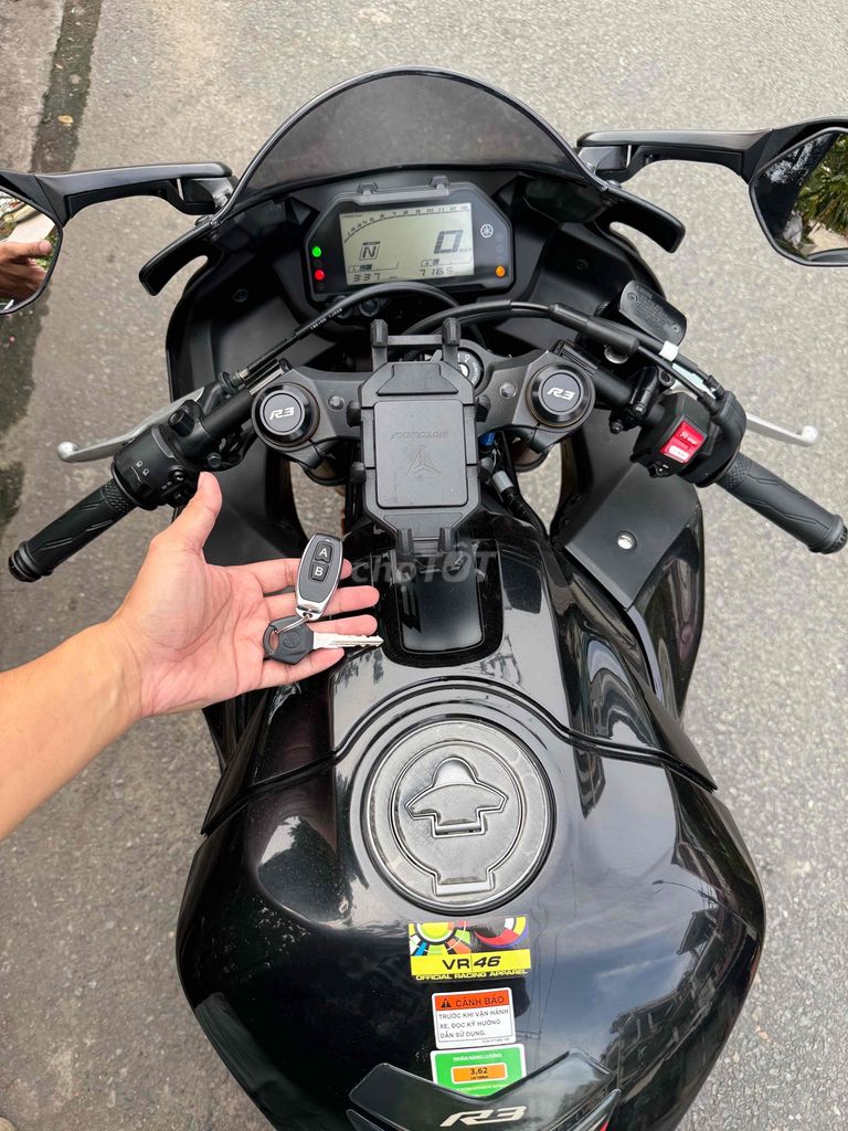 Yamaha R3 2023 , odo 8k 1 chủ zin keng. Mua bán Xe máy tại Quận 6 Tp Hồ Chí Minh được đăng bởi TanNguyenStore  hình 4