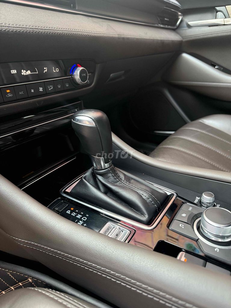 Mazda 6 2022 Signature Premium 2.5. Mua bán Ô tô tại Huyện Long Thành Đồng Nai được đăng bởi Huy Nguyễn hình 4