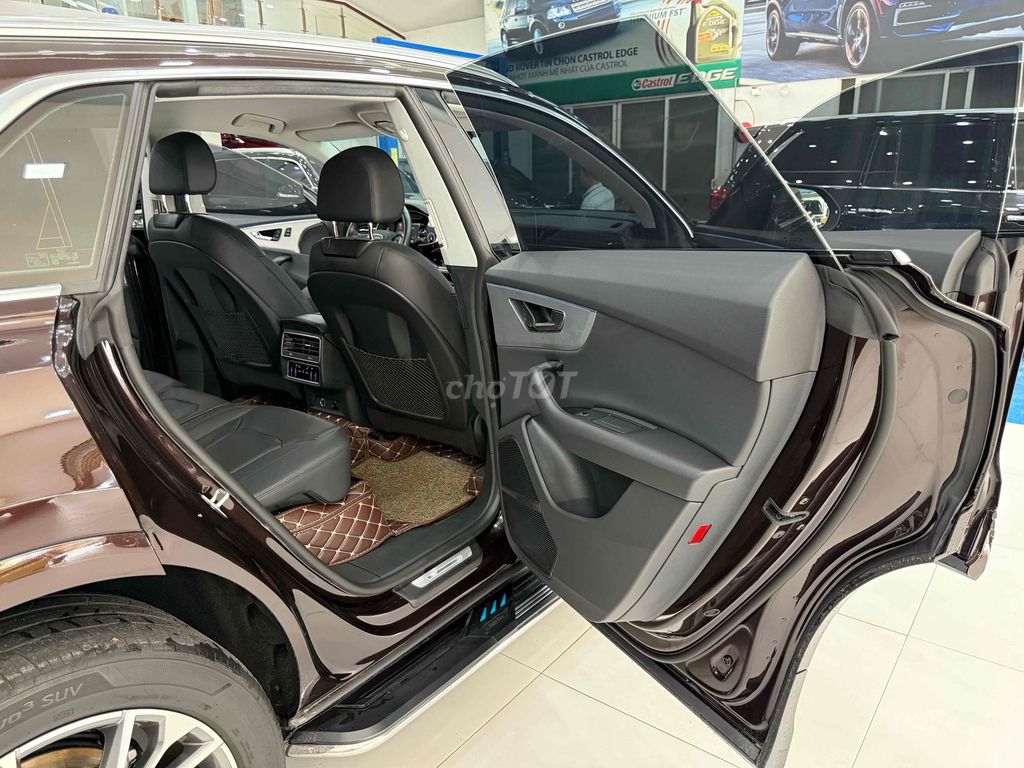 Audi Q8 2021 55 TFSI quattro - 17,000 km. Mua bán Ô tô tại Quận Tân Bình Tp Hồ Chí Minh được đăng bởi Nguyễn Văn Lâm hình 17