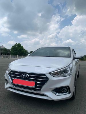Hyundai Accent 2019 số sàn màu trắng lướt 10000km