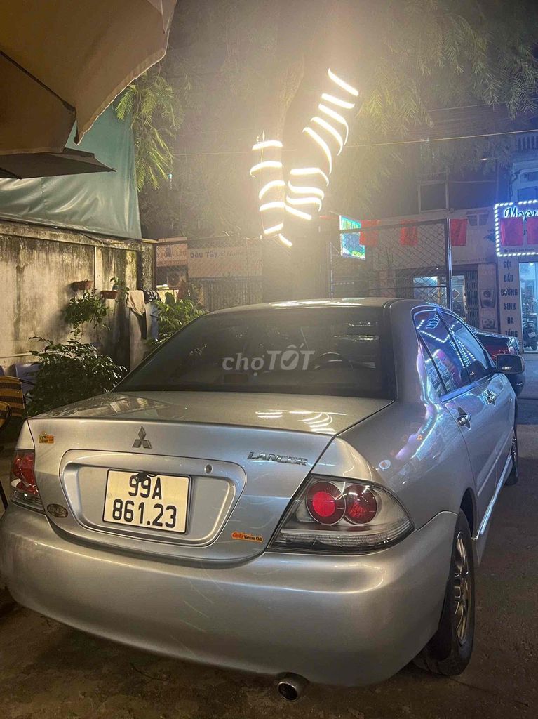 Mitsubishi Lancer 2004- bạc số tự động. Mua bán Ô tô tại Quận Đống Đa Hà Nội được đăng bởi nguỵ đình sơn hình 2
