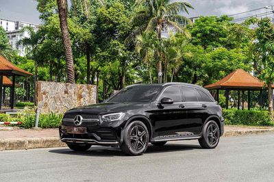 GLC300 AMG 2022 Đen xe Cty 1 chủ xhd cao full hang