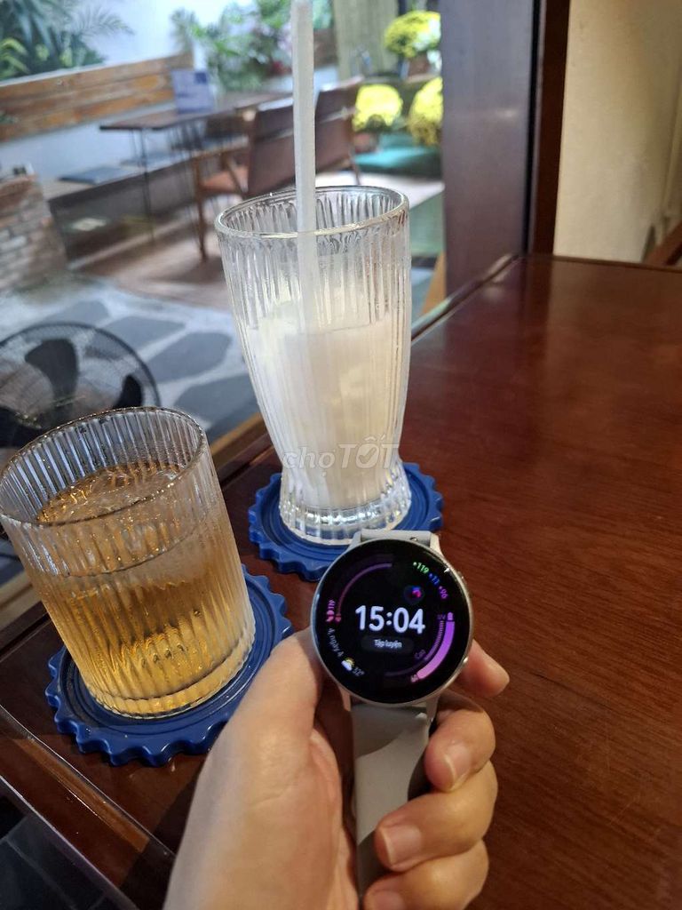 Samsung Galaxy Watch Active 2 Bạc. Mua bán Thiết bị đeo thông minh tại Quận 7 Tp Hồ Chí Minh được đăng bởi Thanh binh hình 1