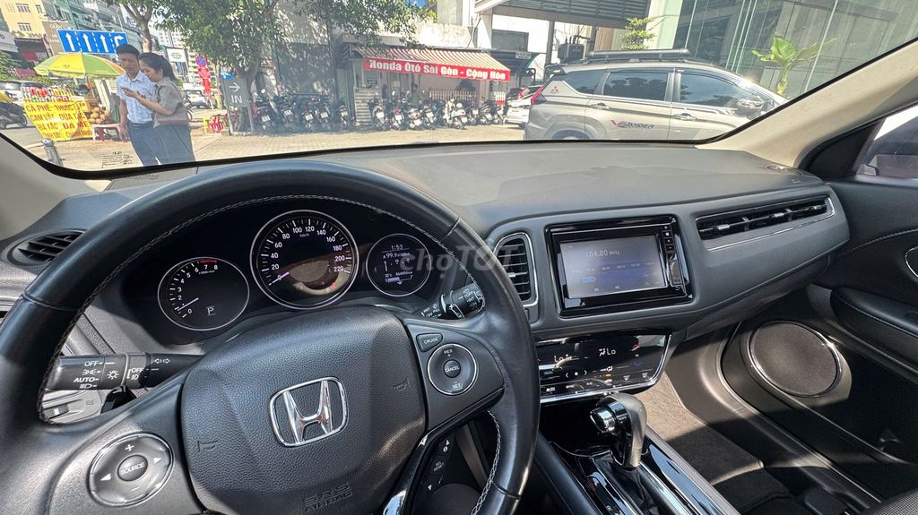 HONDA HRV-L  SX 2019  🚗 Odo : 65.000 Km. Mua bán Ô tô tại Quận Tân Bình Tp Hồ Chí Minh được đăng bởi Hiền Nguyễn hình 13
