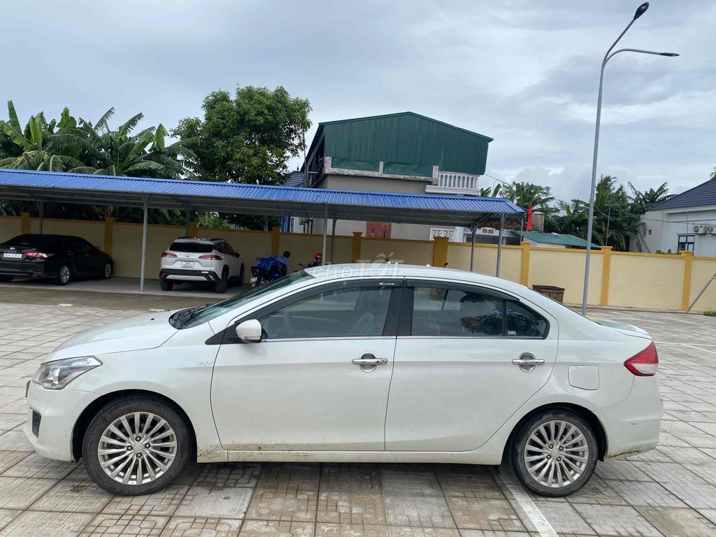 Suzuki Ciaz 2018 - 140000 km. Mua bán Ô tô tại Thị xã Nghi Sơn Thanh Hóa được đăng bởi Mc Phạm Công hình 3