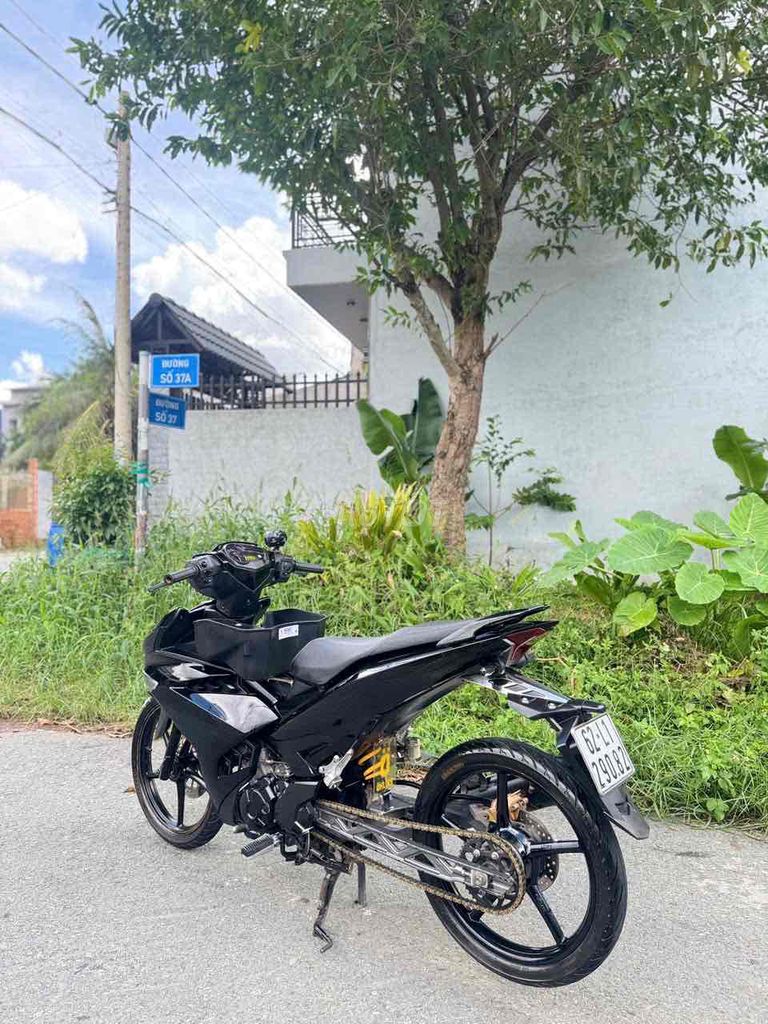 Yamaha Exciter 150 2015 Đen. Mua bán Xe máy tại Huyện Củ Chi Tp Hồ Chí Minh được đăng bởi HuỳnhLâm Bổn hình 9