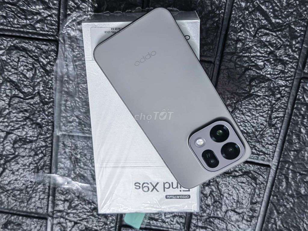Oppo Find X9S 256GB Xám 99% Chưa sạc Chính hãng GL. Mua bán Điện thoại tại Quận Gò Vấp Tp Hồ Chí Minh được đăng bởi Minh hình 1