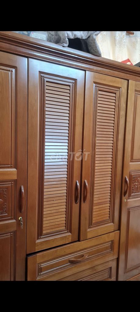 Tủ quần áo gỗ ép 1m9x2m. Mua bán Tủ, kệ gia đình tại Quận Tân Bình Tp Hồ Chí Minh được đăng bởi chien hình 1
