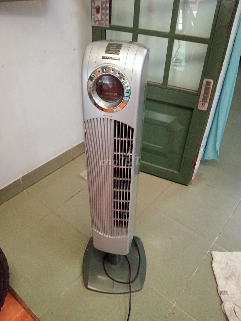 Quạt tháp Bạc đã sử dụng. Mua bán Quạt tại Thành phố Thủ Đức Tp Hồ Chí Minh được đăng bởi truong hoang hình 1