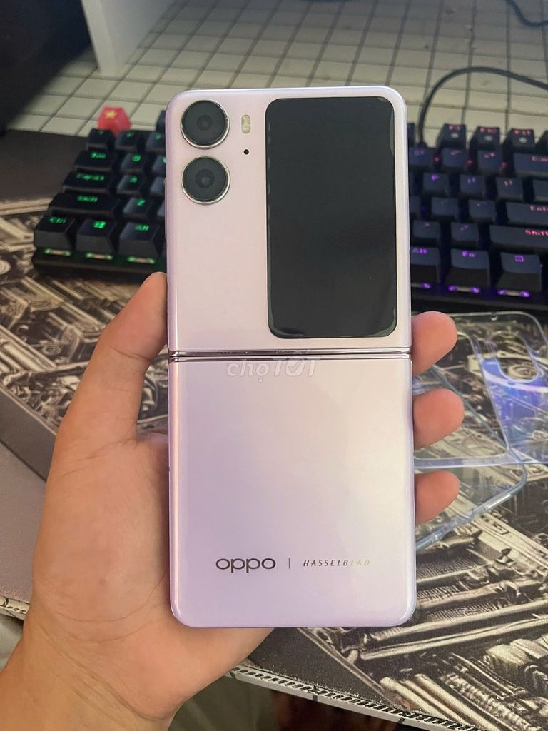 XÁC OPPO Find N2 Flip hỏng màn. Mua bán Điện thoại tại Huyện Quỳnh Lưu Nghệ An được đăng bởi TRI HO KIM hình 1