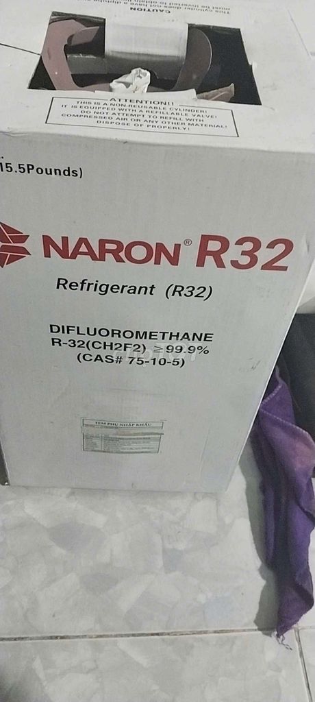 Cần bán 2 bình ga r32 mới 7kg như hình