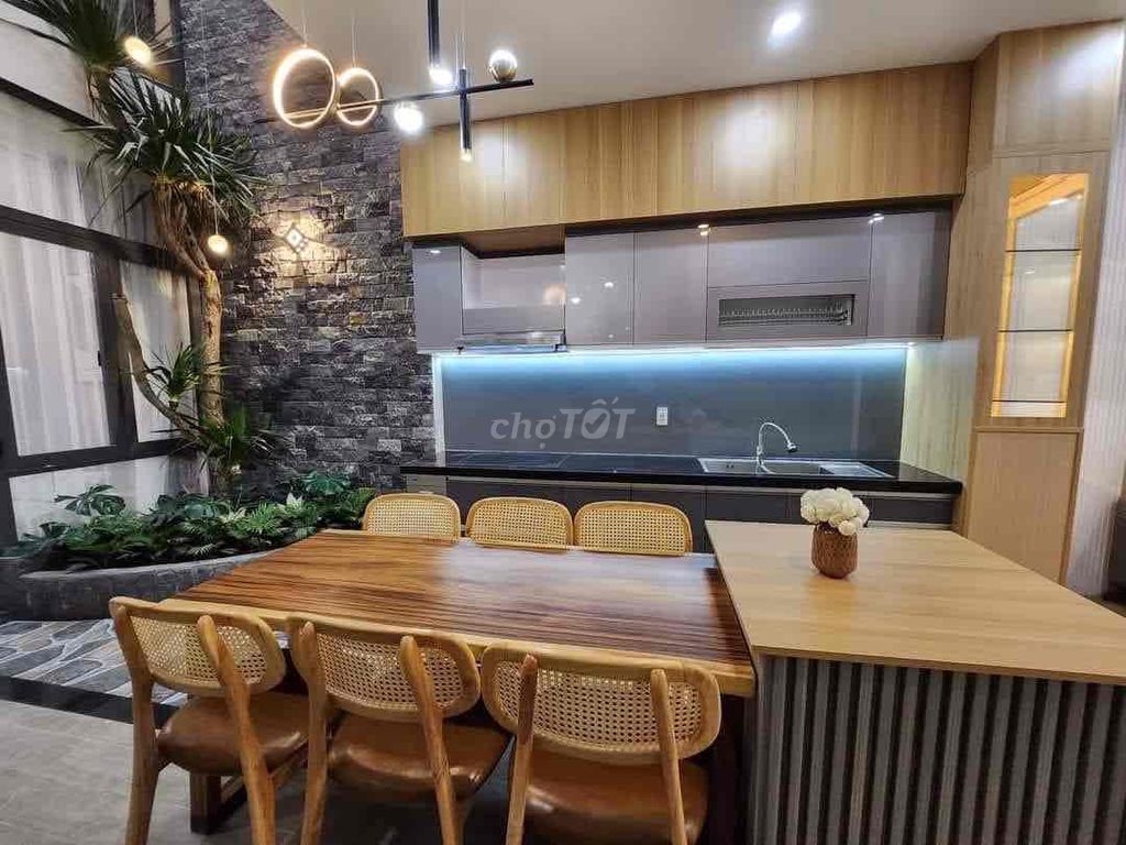 Chính chủ cần cho thuê nhà mặt tiền Hoà Minh