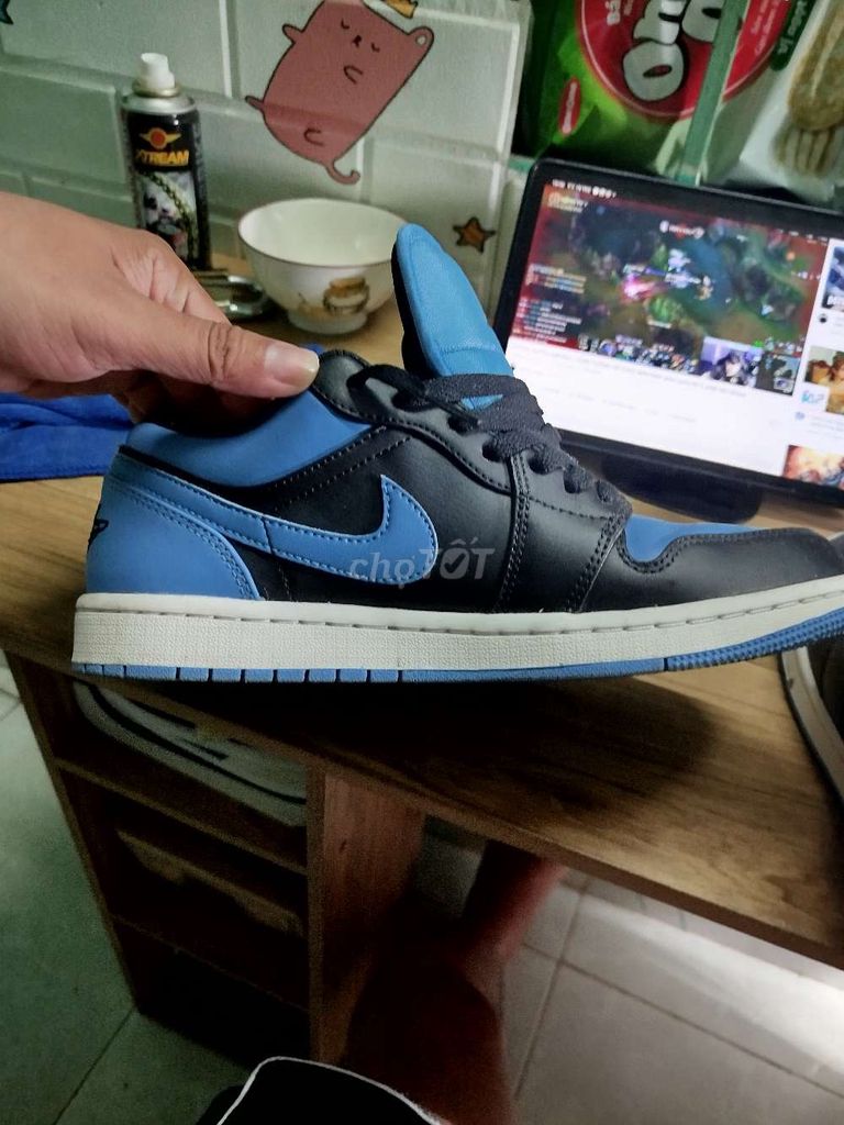 Jordan 1 low (real) black unc 40.5