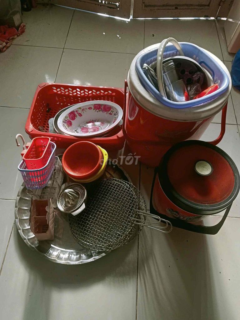 Đồ dùng nhà bếp Nhựa Kim loại Đa màu. Mua bán Dụng cụ nhà bếp tại Huyện Hóc Môn Tp Hồ Chí Minh được đăng bởi Phương  hình 1