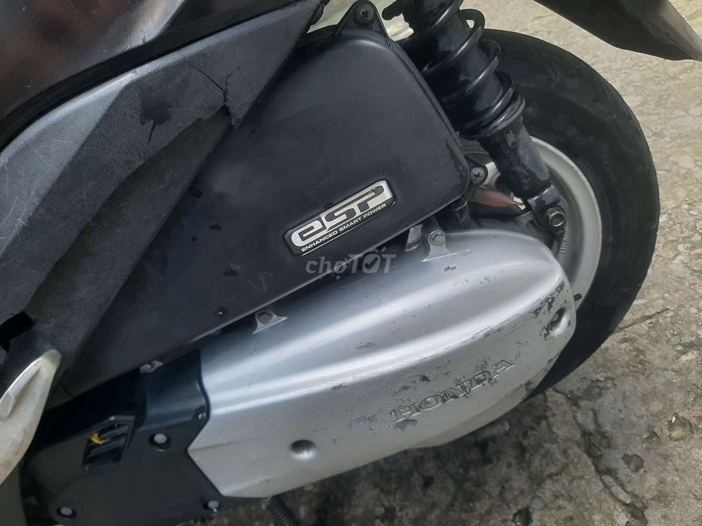 Cần cho e nó theo chủ mới lead 125. Mua bán Xe máy tại Quận Tân Bình Tp Hồ Chí Minh được đăng bởi trần lâm hình 2