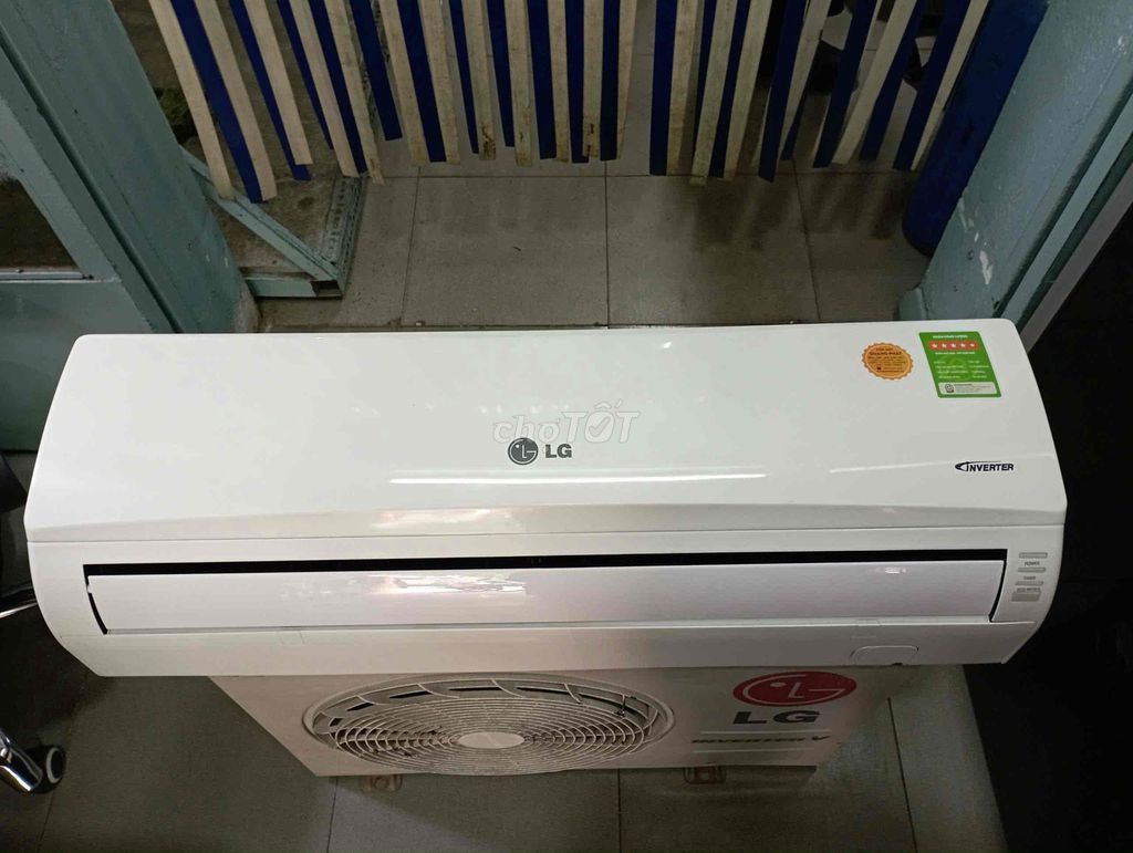 Máy lạnh LG 1.5hp Inverter đẹp lạnh tốt nhẹ điện