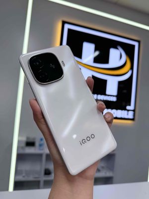 IQOO Z9 5G 2S-8/128G-Snap7Gen3-Màu White Đẹp