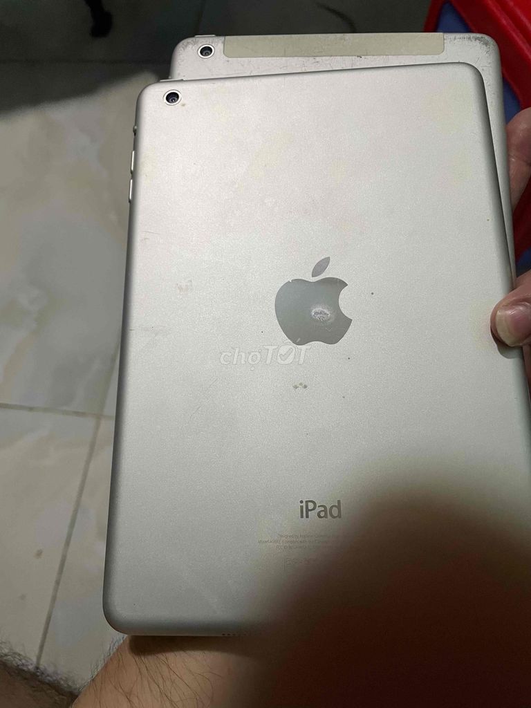 Cặp ipad mini 1 (xác còn màn+pin ,vỏ còn ok). Mua bán Máy tính bảng tại Quận Bình Tân Tp Hồ Chí Minh được đăng bởi Hải hình 3