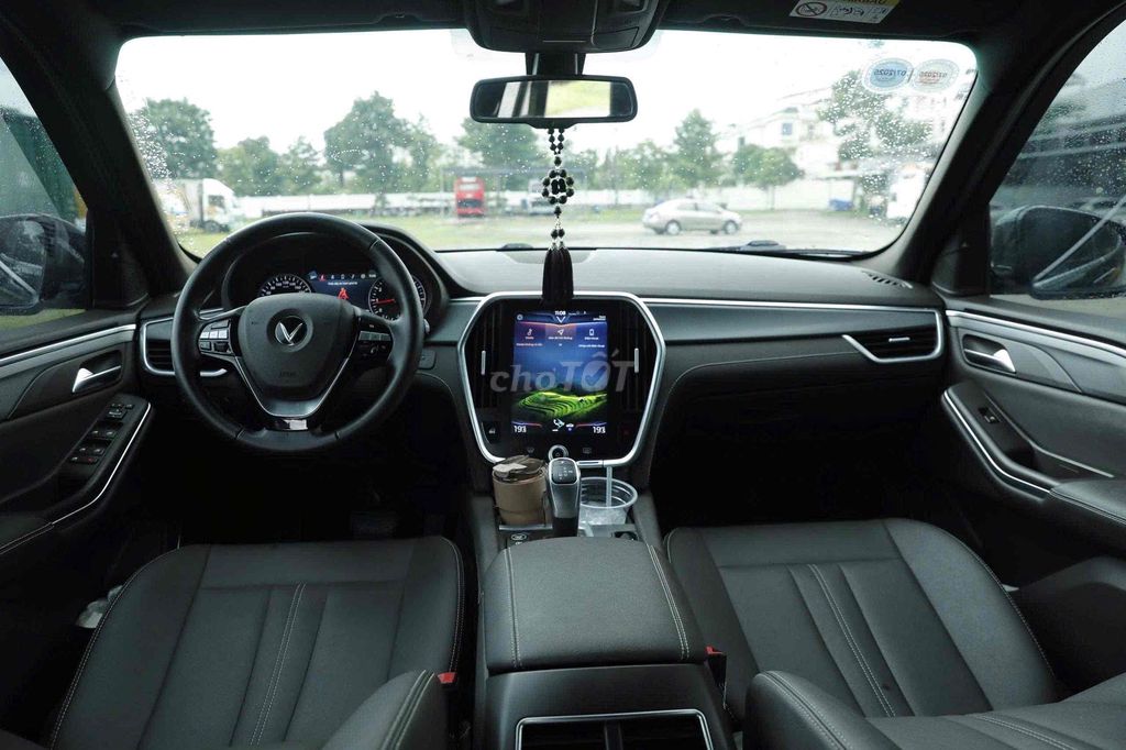 VinFast Lux SA2.0 2021 Plus 2.0 AT - 68000 km. Mua bán Ô tô tại Quận 7 Tp Hồ Chí Minh được đăng bởi Lê quốc toàn hình 9