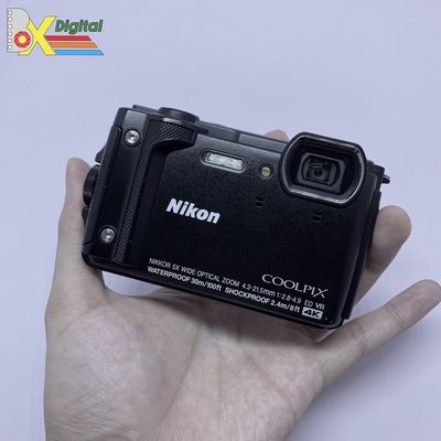 Nikon W300 - AW130 - AW100 chống sốc - chống nước.