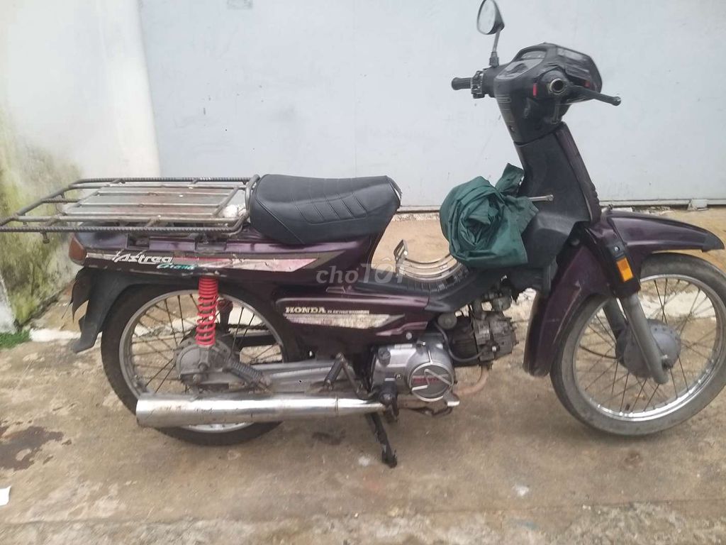 Honda Dream Astrea 1997. Mua bán Xe máy tại Quận 12 Tp Hồ Chí Minh được đăng bởi Lâm Sơn hình 4
