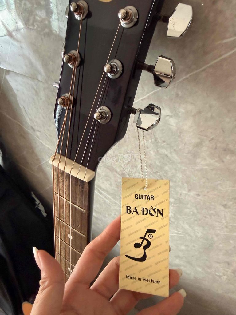 Đàn guitar Ba Đờn T70 Gỗ thịt Mới 100%. Mua bán Nhạc cụ tại Quận 11 Tp Hồ Chí Minh được đăng bởi Tạ Thuý Vy hình 1