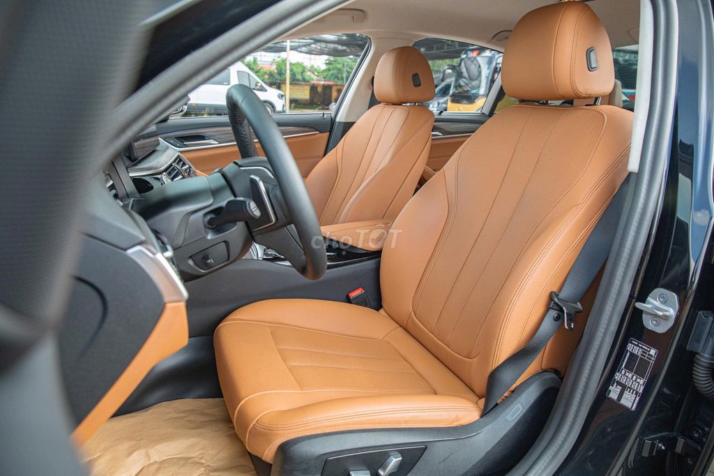 BMW 520I LUXURY LINE 2024. Mua bán Ô tô tại Quận Gò Vấp Tp Hồ Chí Minh được đăng bởi Đoàn Thuận hình 14