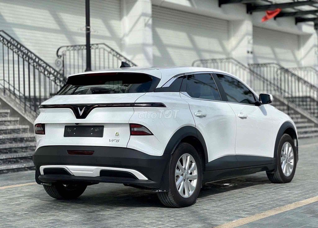 VinFast VF6 Eco 2025 1 Chủ - 12000 km. Mua bán Ô tô tại Huyện Bình Chánh Tp Hồ Chí Minh được đăng bởi Quốc Nhẫn hình 5