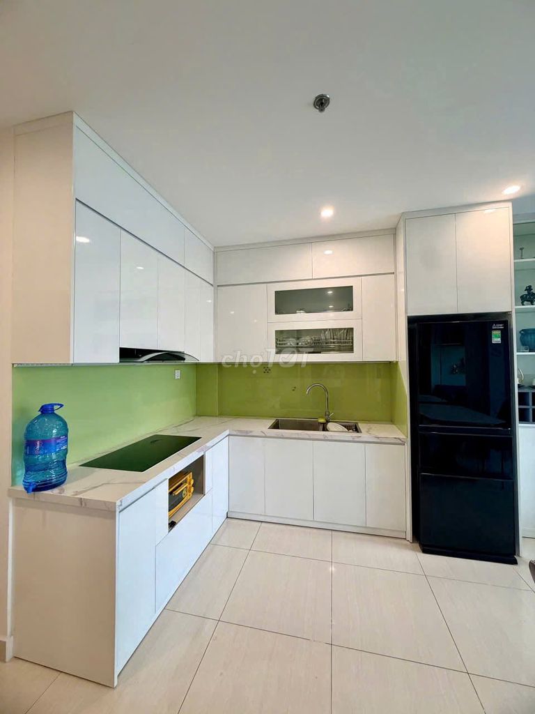 Квартира 2 спальни в Vinhomes Ocean Park с прекрасным видом, готовое свидетельство