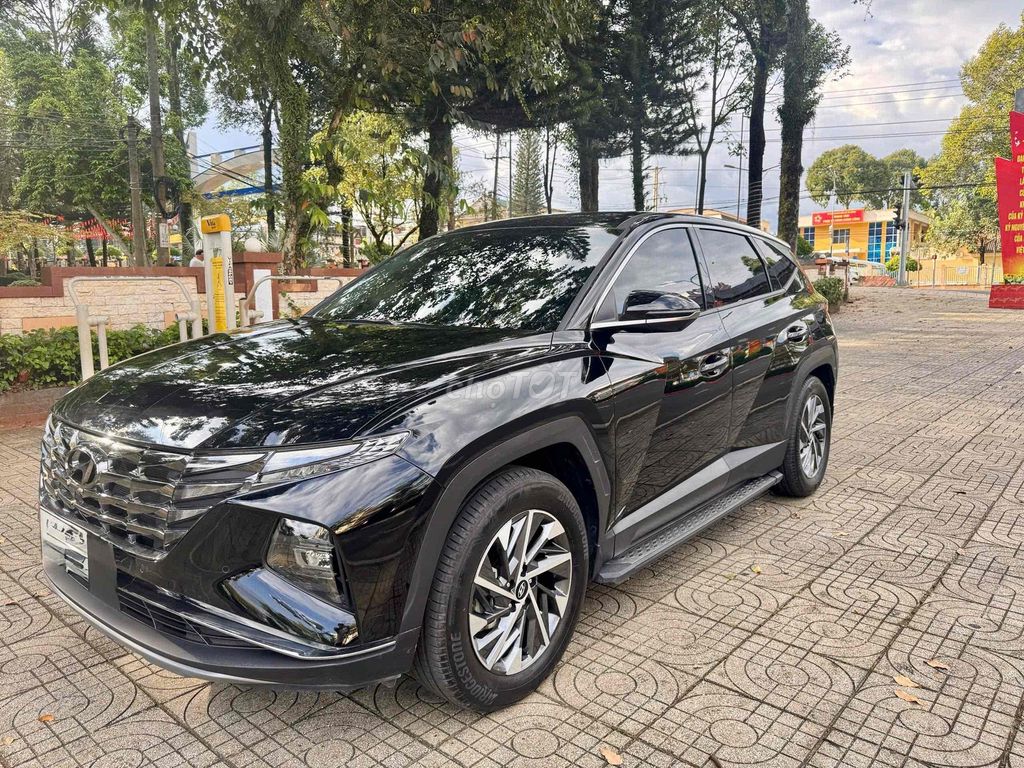 Hyundai Tucson 2023 2.0 AT Đặc biệt - 13000 km. Mua bán Ô tô tại Thành phố Đồng Xoài Bình Phước được đăng bởi lê bá thành hình 1