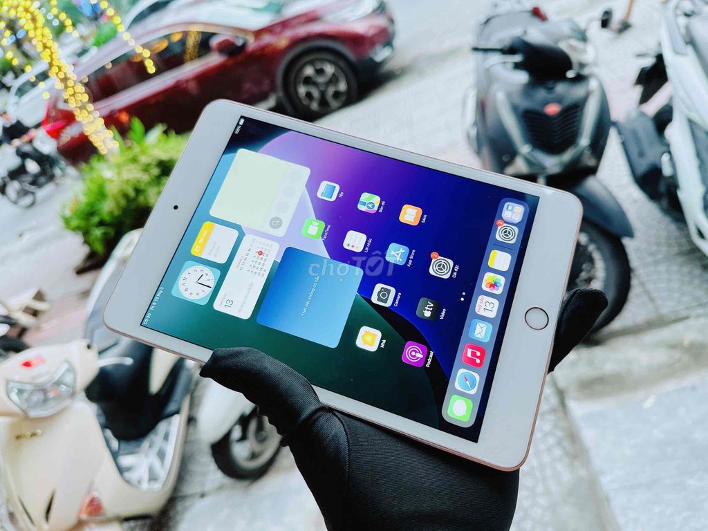 MTB iPad Mini 5 64G Wifi Gold 99% có Trả Góp. Mua bán Máy tính bảng tại Quận Hải Châu Đà Nẵng được đăng bởi Hoàng Anh Tuấn hình 1