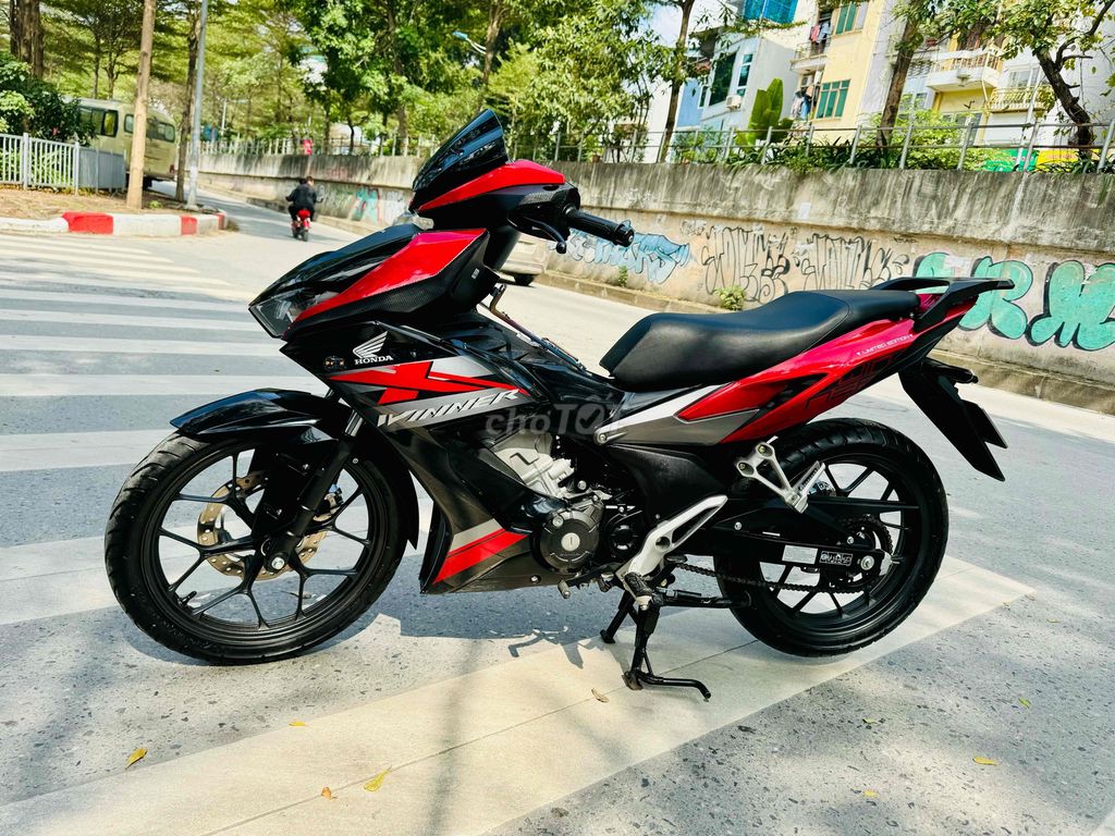 Honda winner X 202I biển 29 Bản limited đen Đỏ