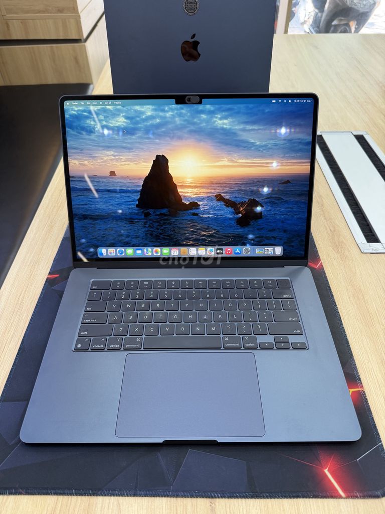 Macbook Air M3 15 inch 8GB/512GB SSD Midnight. Mua bán Laptop tại Quận Bình Thạnh Tp Hồ Chí Minh được đăng bởi thắng nguyễn hình 1