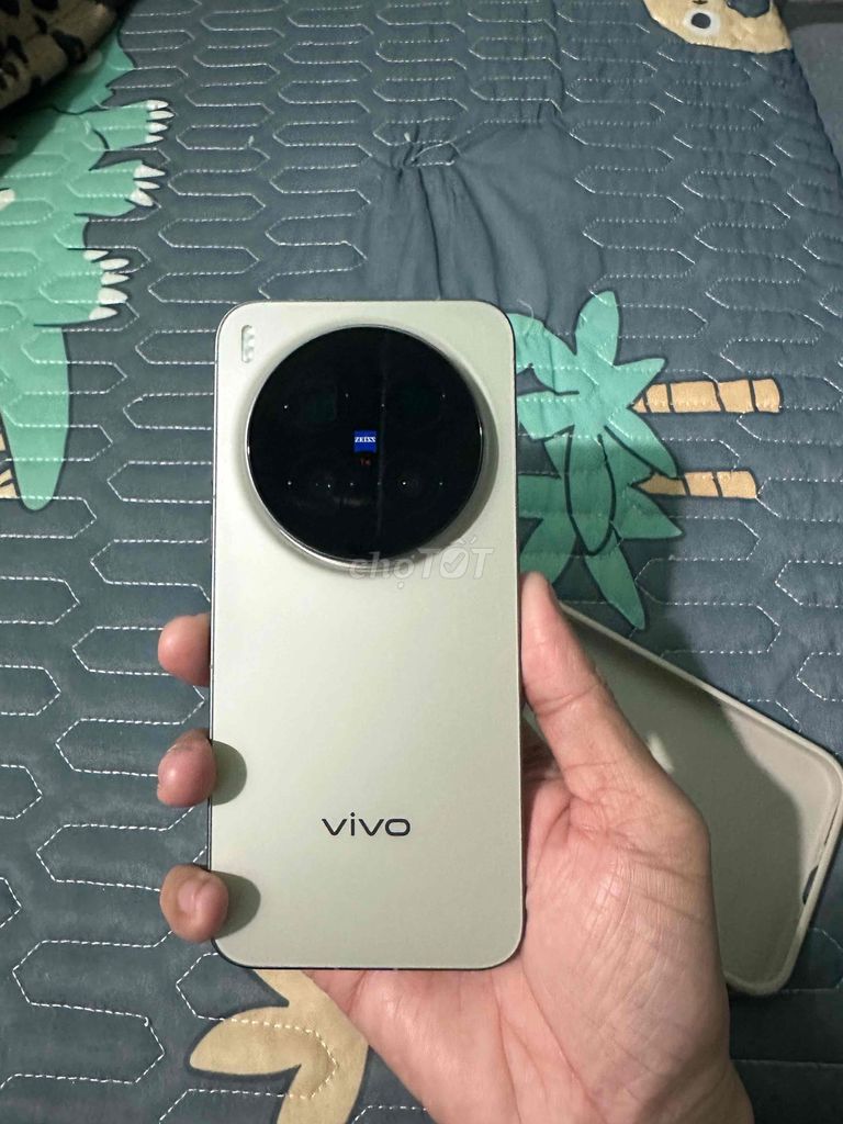 Cần bán ViVo X300pro 16/512 ... Mua bán Điện thoại tại Thị xã Bến Cát Bình Dương được đăng bởi Nhân hình 1