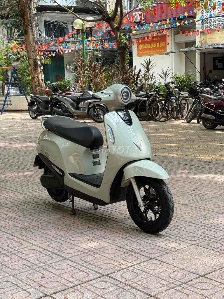 Vinfast Evo Grand 2025 xanh Ô Liu 120km 1 lần sạc