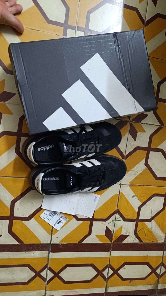Giày thể thao Adidas Nam Đen Size 42. Mua bán Giày dép tại Quận Ngô Quyền Hải Phòng được đăng bởi Hoàng Minh hình 1