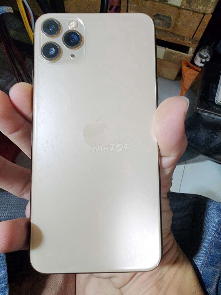 Apple iPhone 11 Pro Max 64GB Vàng Đã sử dụng. Mua bán Điện thoại tại Quận Bình Thạnh Tp Hồ Chí Minh được đăng bởi tùng  hình 1