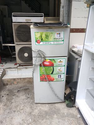Cần bán tủ lạnh Devon 140l
