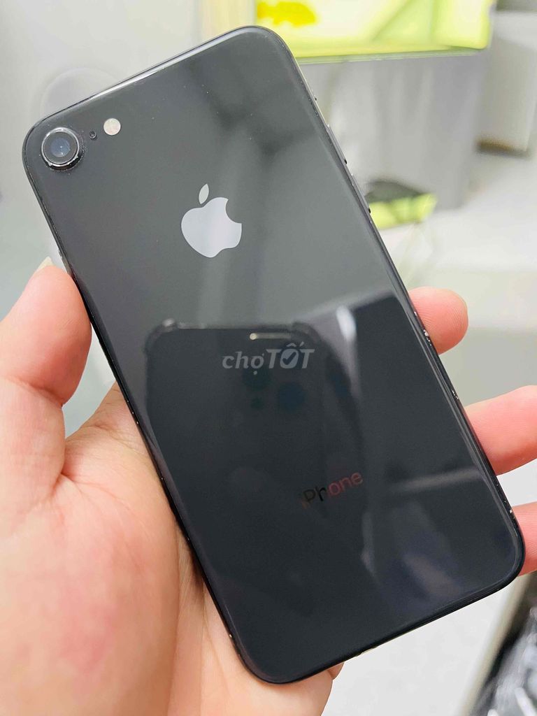 iPhone 8 qt zin ngon full bán hay gl đt bù trừ