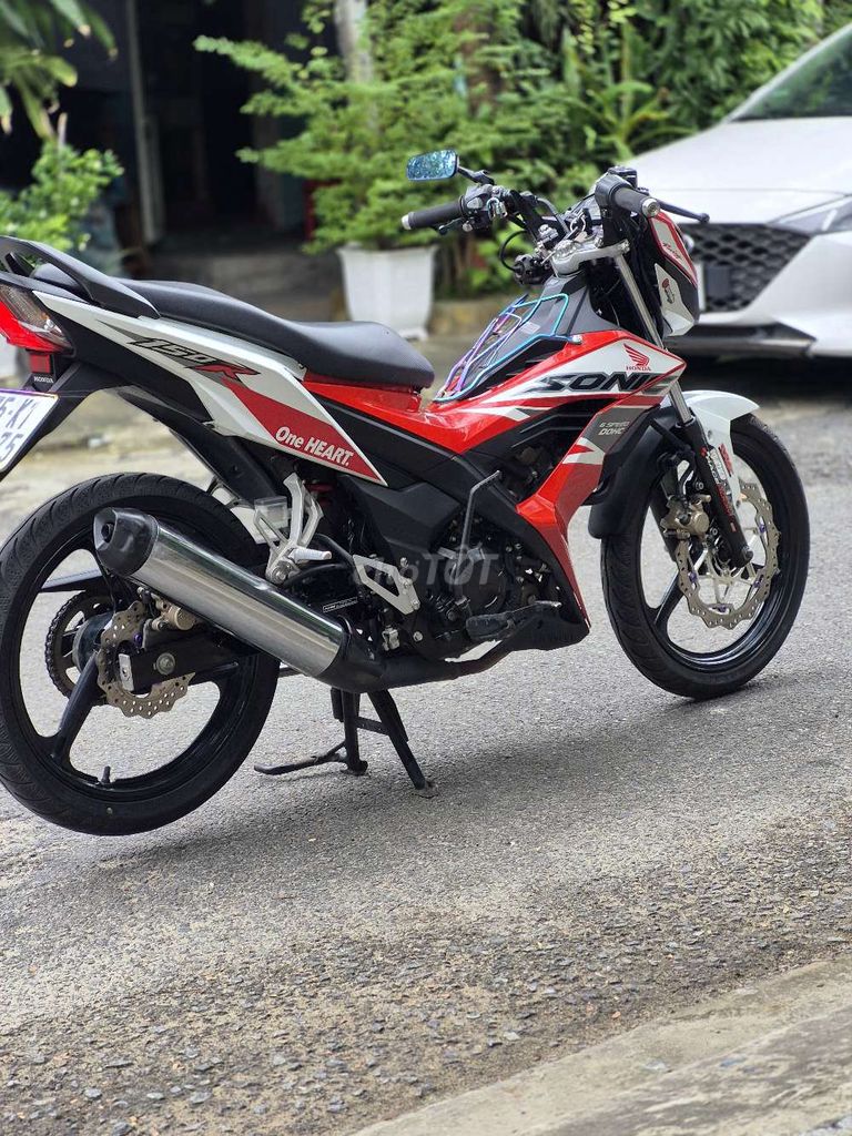 Honda Sonic 150 siêu cọp dán keo nguyên xe, 2 khóa. Mua bán Xe máy tại Quận Liên Chiểu Đà Nẵng được đăng bởi Cuong hình 4