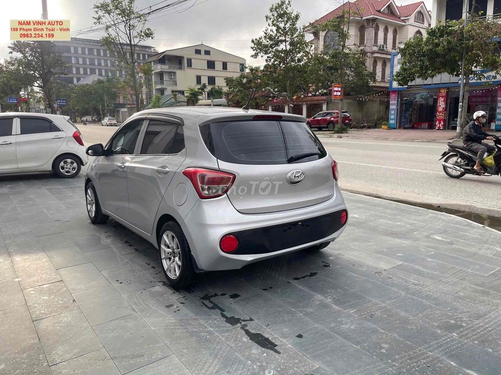 Hyundai Grand i10 2017 - chính chủ xe đẹp. Mua bán Ô tô tại Thành phố Vinh Nghệ An được đăng bởi Nam Vinh hình 2