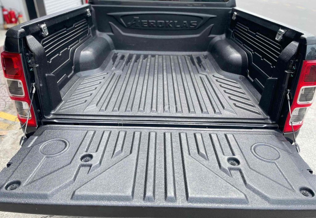 bán tải ford ranger xls 2019 nhập thái. Mua bán Ô tô tại Thành phố Dĩ An Bình Dương được đăng bởi Huy Luân Auto hình 6