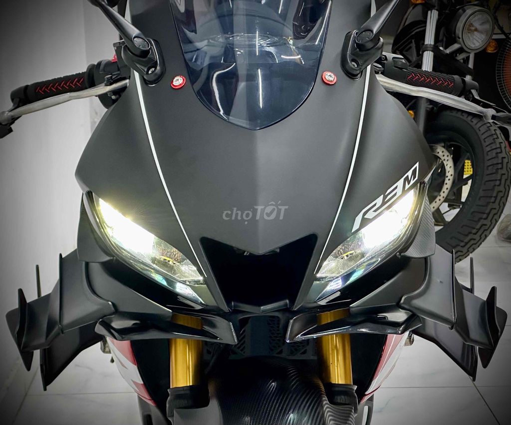 YAMAHA R3 ABS 2020. Mua bán Xe máy tại Quận Gò Vấp Tp Hồ Chí Minh được đăng bởi Trần Trọng Thuận hình 6