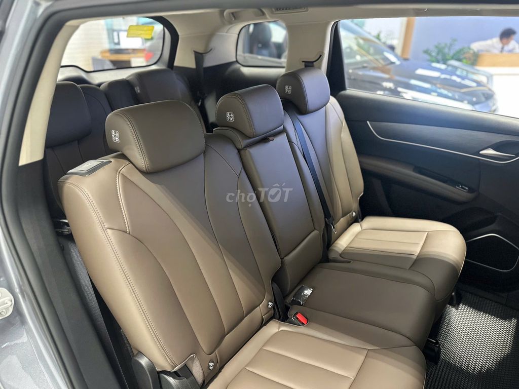 BÁN XE BYD M6 – SUV 7 CHỖ THUẦN ĐIỆN MỚI 100%. Mua bán Ô tô tại Quận Hải Châu Đà Nẵng được đăng bởi  Gia Huy BYD Đà Nẵng hình 6