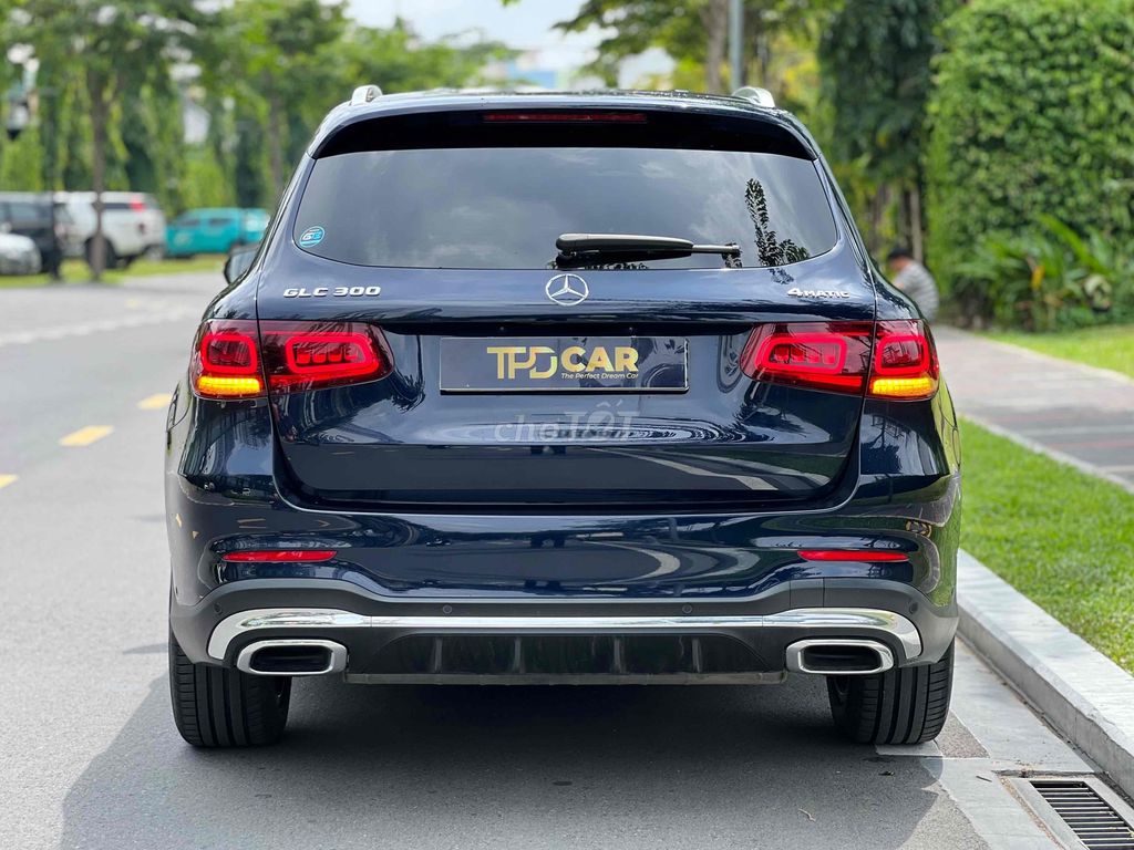 Mercedes GLC300 4Matic 2021 Siu Lướt 33000 km. Mua bán Ô tô tại Quận Bình Tân Tp Hồ Chí Minh được đăng bởi Hoàng Thọ hình 5