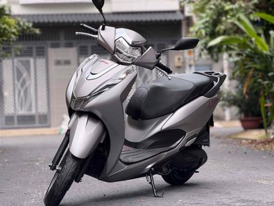 lead 4 vanl bạc nhám zin 100% bstp 9 chủ zin k. Mua bán Xe máy tại Quận Tân Phú Tp Hồ Chí Minh được đăng bởi   Toàn Giàu 