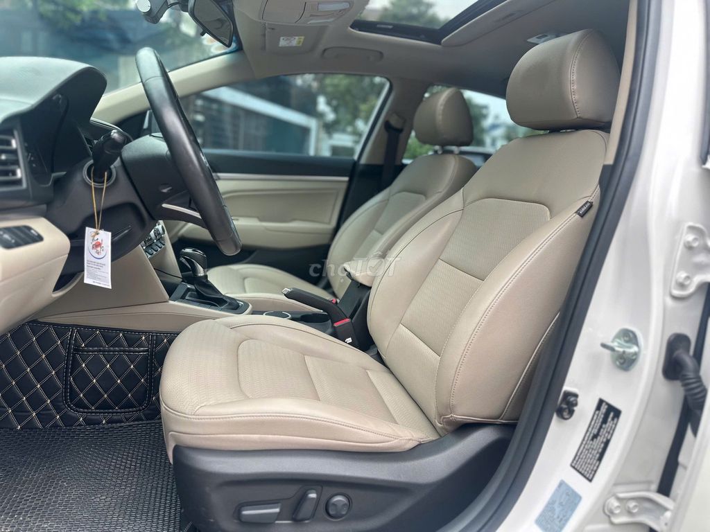 Hyundai Elantra 2021 màu trắng 2.0AT. Mua bán Ô tô tại Quận Gò Vấp Tp Hồ Chí Minh được đăng bởi Thu Hà hình 4