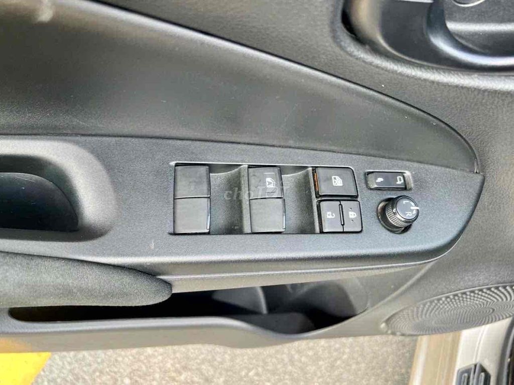 Toyota Vios 1.5E MT 2024. Mua bán Ô tô tại Quận Long Biên Hà Nội được đăng bởi Thế Anh hình 14